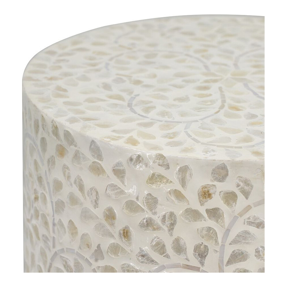 Приставной столик с рисунком из раковин устриц Bone Inlay