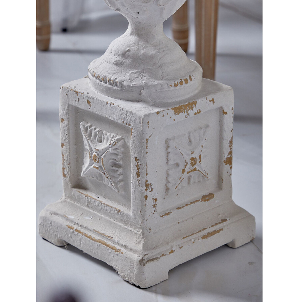 Приставной столик с резным античным узором Antique Engraving