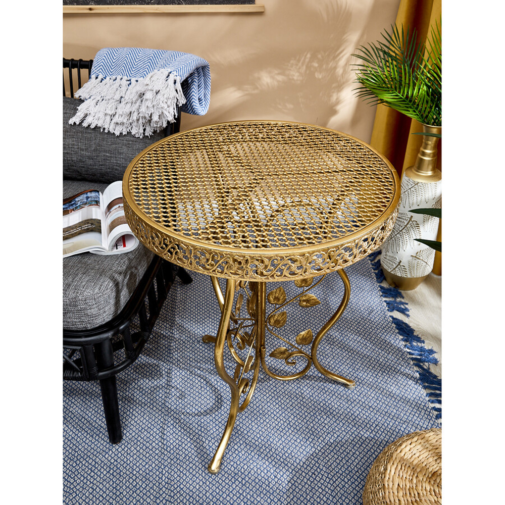 Столик приставной золотистый с орнаментом на столешнице Tanzania
