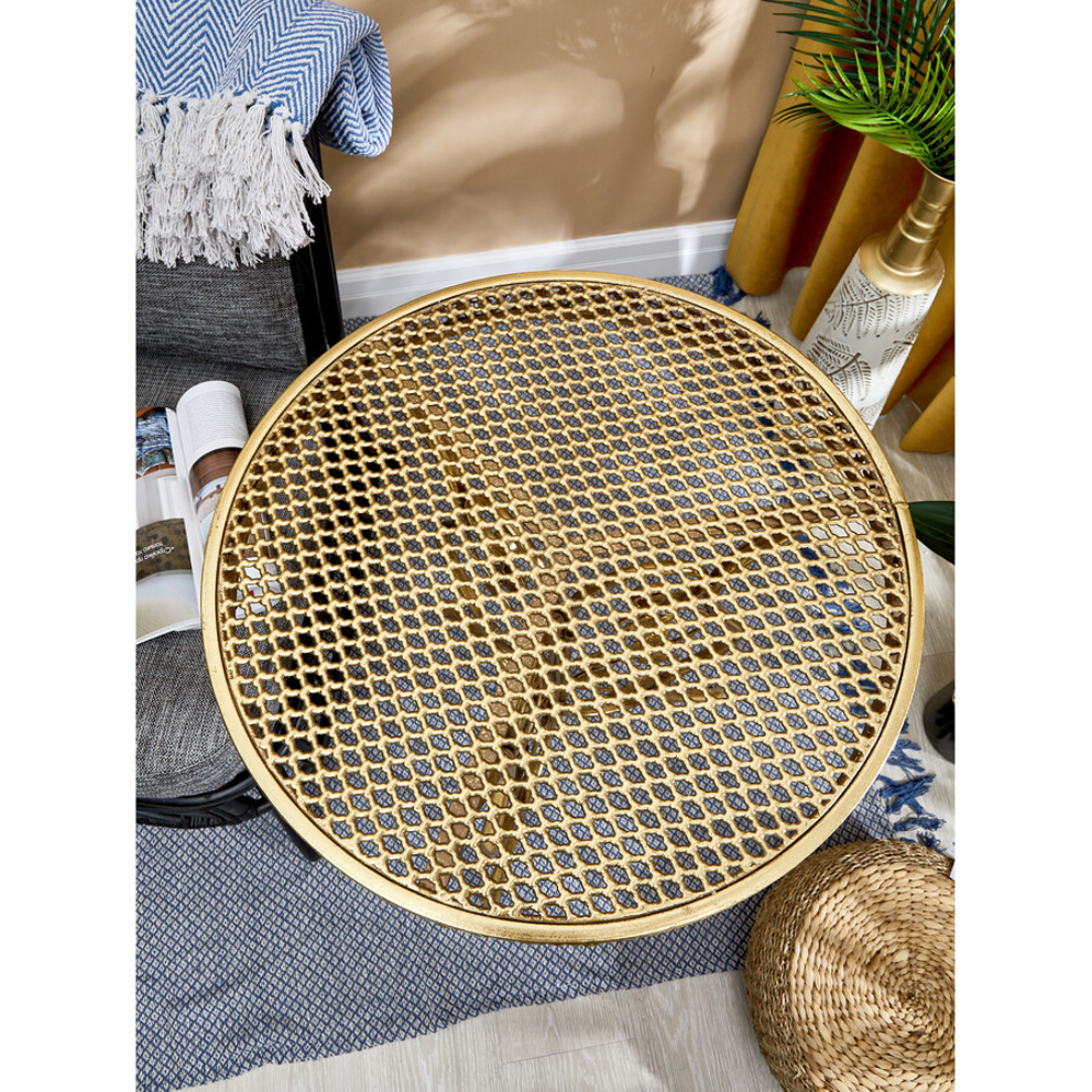 Столик приставной золотистый с орнаментом на столешнице Tanzania