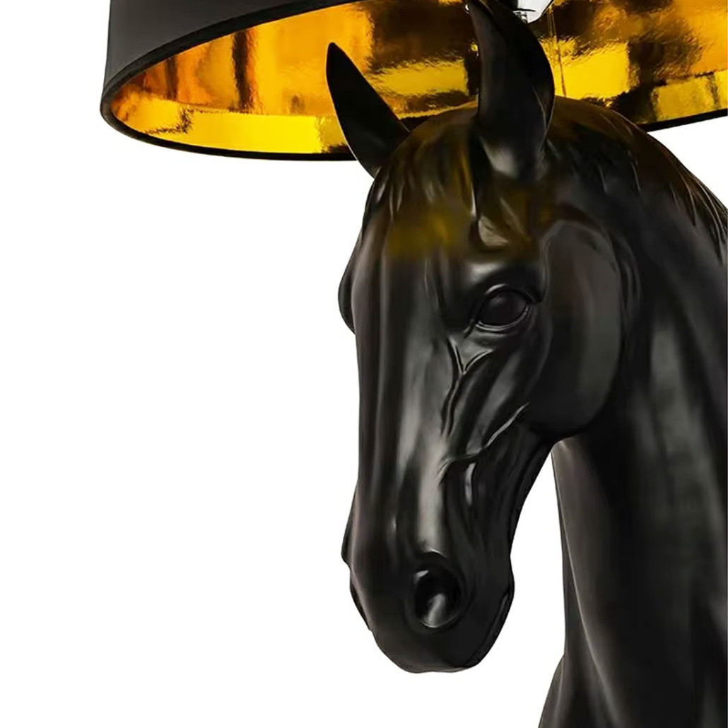Horse Statue Floor Lamp Большой светильник Черная Лошадь