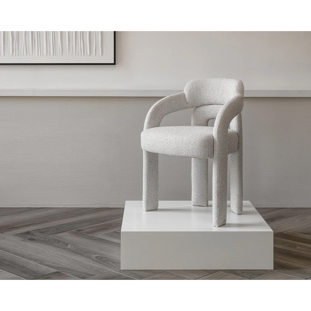 Стул мягкий Chair Unusual Smooth Lines