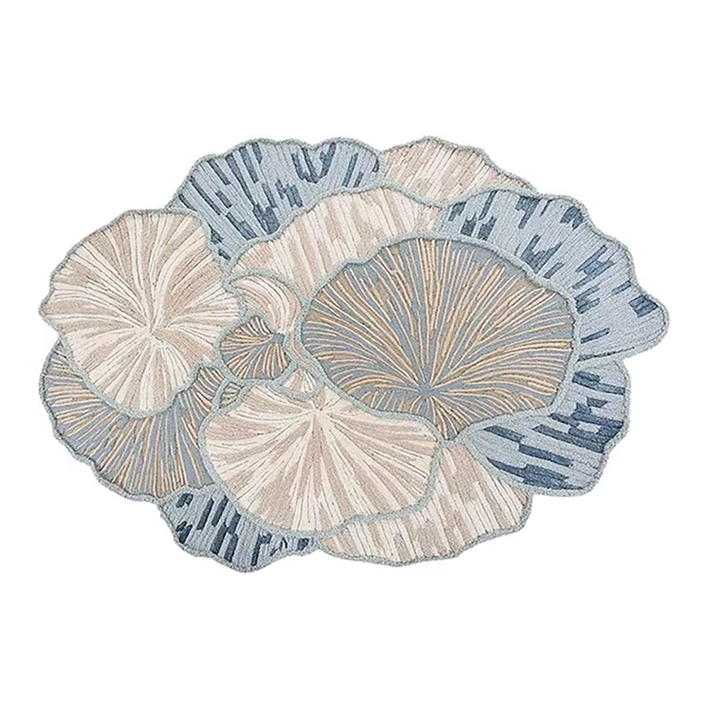 Дизайнерский Ковер природной формы Forest Edge Light Blue