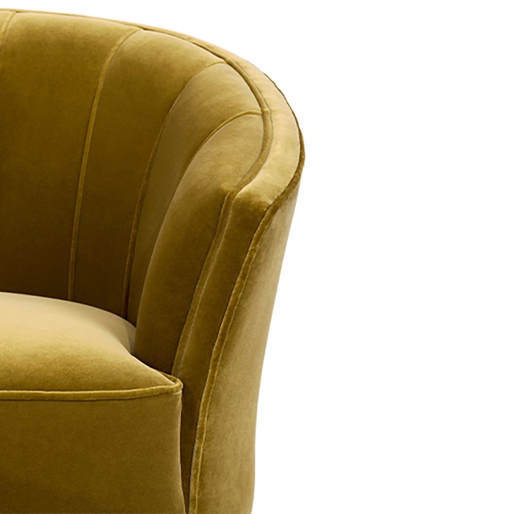Кресло Brabbu Maya Armchair in Gold Cotton Velvet with Brass Legs