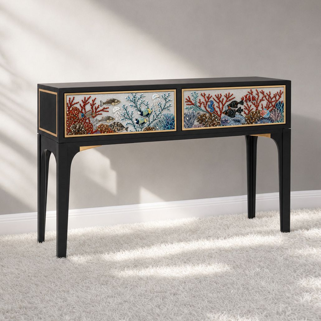 Консоль Fiji Console Limited edition ручная вышивка камнями и стеклярусом