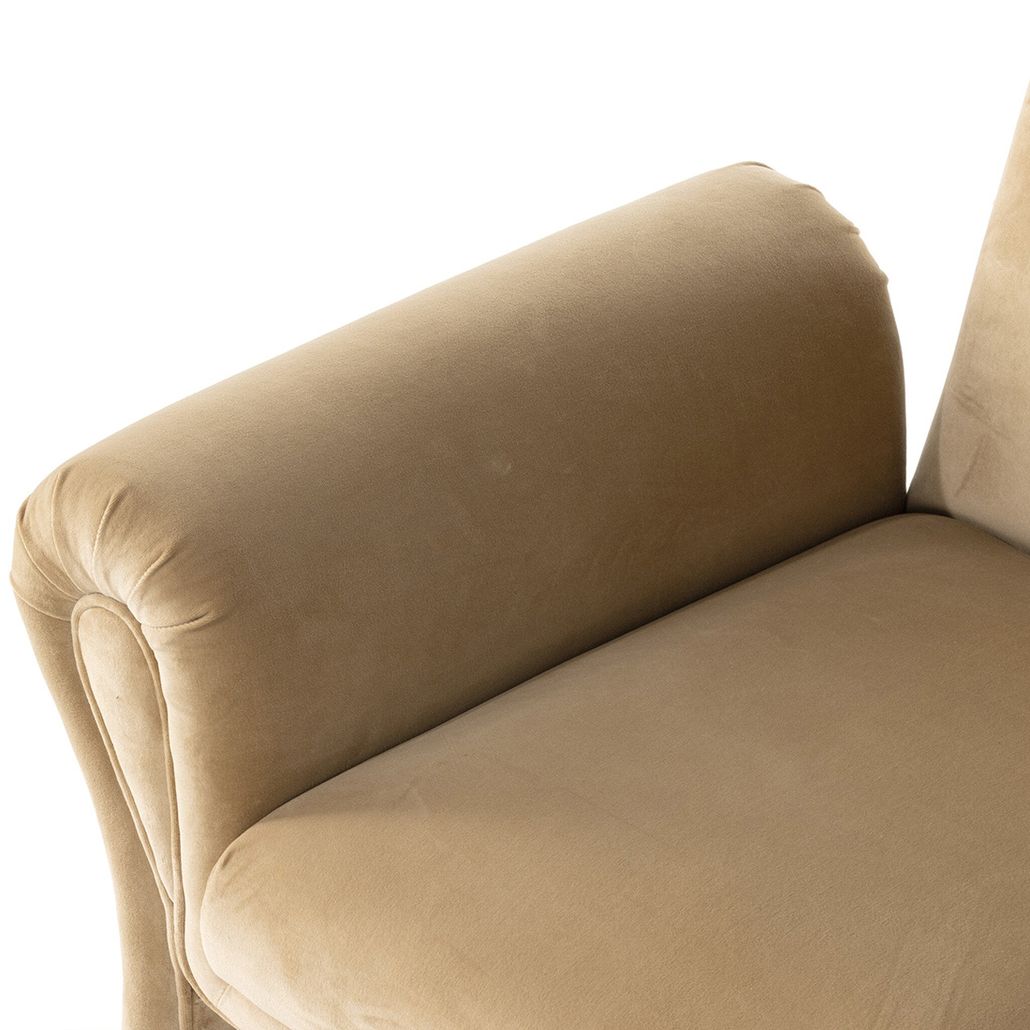 Дизайнерское кресло Eleanor Velvet Accent Chair