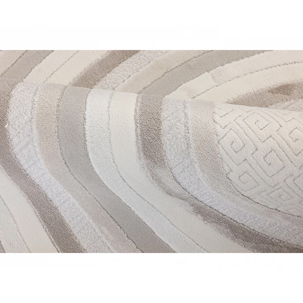 Ковер нестандартной окрулой формы Wavy Edge Carpet